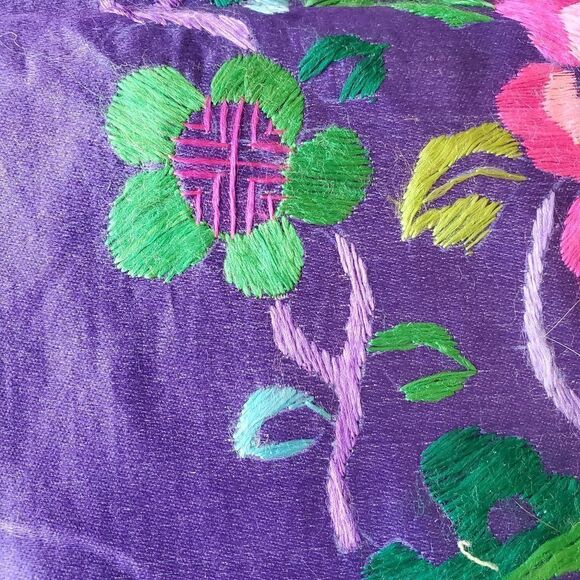 Vtg Purple Floral Embroidered Small Tablecloth Square Satin Decorative Accent - Picture 4 of 16